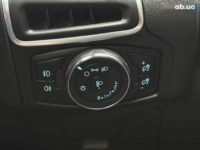 Форд Фокус, объемом двигателя 1 л и пробегом 243 тыс. км за 5300 $, фото 21 на Automoto.ua