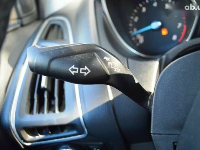 Форд Фокус, об'ємом двигуна 1 л та пробігом 234 тис. км за 5950 $, фото 19 на Automoto.ua