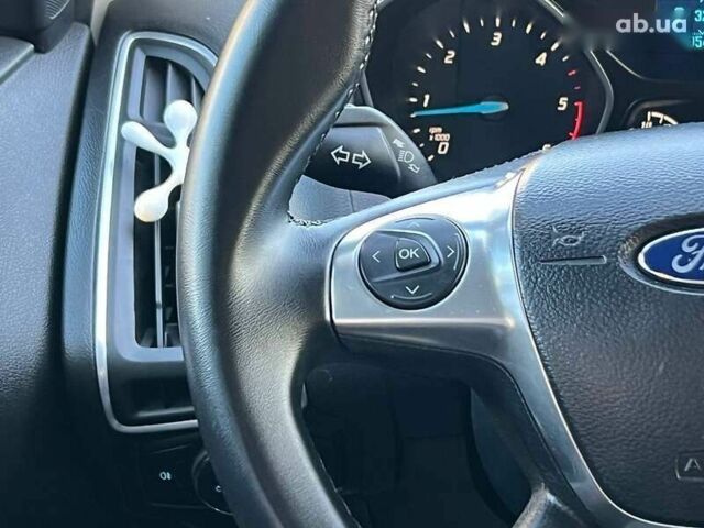 Форд Фокус, об'ємом двигуна 1.6 л та пробігом 230 тис. км за 8000 $, фото 10 на Automoto.ua