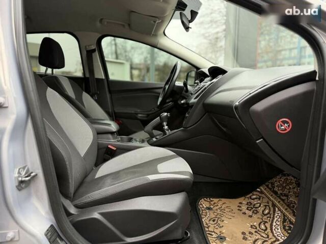 Форд Фокус, объемом двигателя 1 л и пробегом 243 тыс. км за 5300 $, фото 10 на Automoto.ua