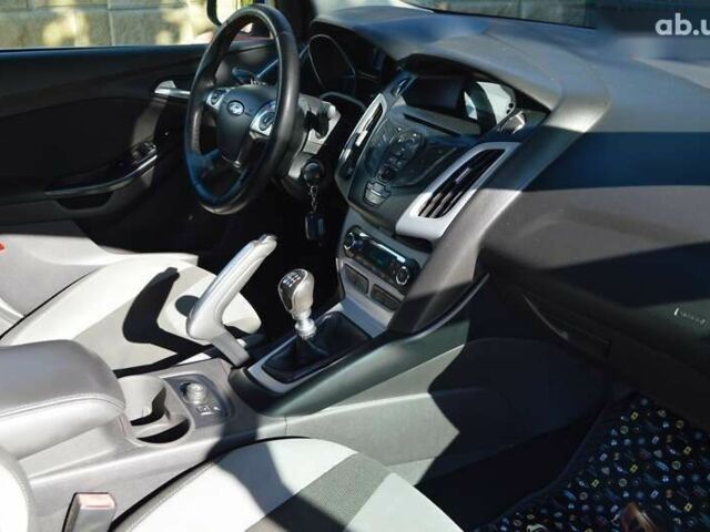 Форд Фокус, объемом двигателя 1 л и пробегом 234 тыс. км за 5500 $, фото 27 на Automoto.ua