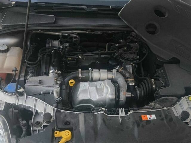 Форд Фокус, объемом двигателя 0 л и пробегом 204 тыс. км за 10500 $, фото 2 на Automoto.ua