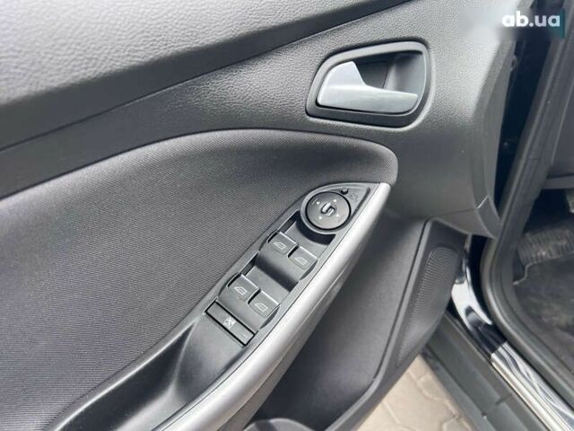 Форд Фокус, объемом двигателя 2 л и пробегом 241 тыс. км за 8690 $, фото 12 на Automoto.ua