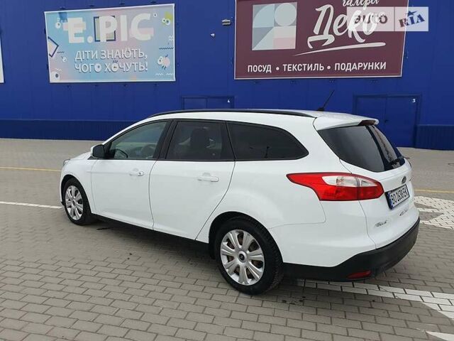 Форд Фокус, объемом двигателя 2 л и пробегом 267 тыс. км за 7950 $, фото 6 на Automoto.ua