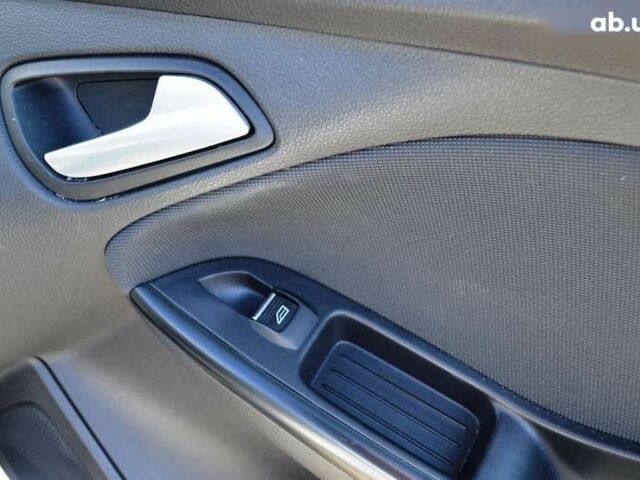 Форд Фокус, об'ємом двигуна 1 л та пробігом 234 тис. км за 5950 $, фото 29 на Automoto.ua