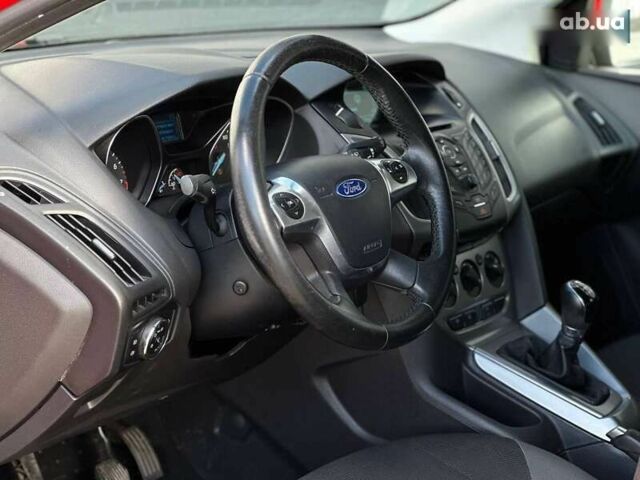 Форд Фокус, объемом двигателя 1 л и пробегом 177 тыс. км за 5490 $, фото 6 на Automoto.ua