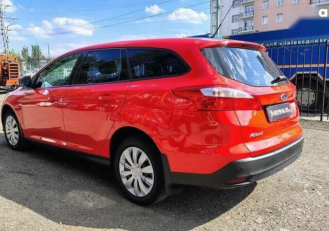 Форд Фокус 2014 в Киеве на Automoto.ua Форд Фокус, объемом двигателя 1 л и пробегом 190 тыс. км за 5999 $, фото 4 на Automoto.ua