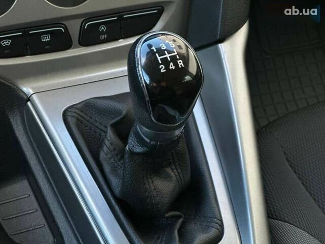 Форд Фокус, объемом двигателя 1 л и пробегом 177 тыс. км за 5490 $, фото 20 на Automoto.ua