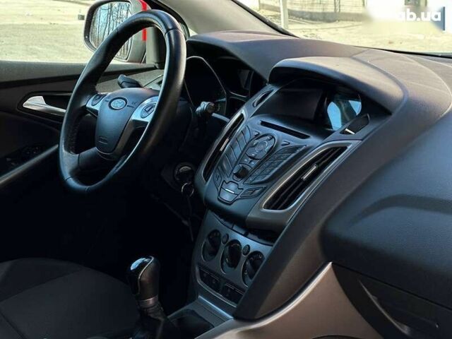 Форд Фокус, объемом двигателя 1 л и пробегом 177 тыс. км за 5490 $, фото 11 на Automoto.ua