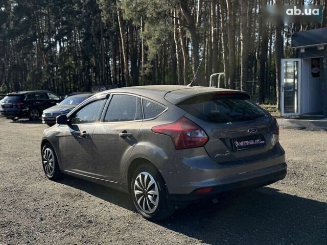 Форд Фокус, об'ємом двигуна 1 л та пробігом 205 тис. км за 6500 $, фото 8 на Automoto.ua