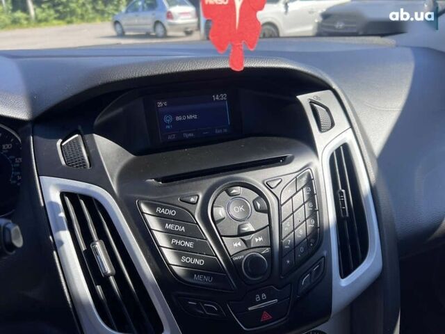 Форд Фокус, объемом двигателя 2 л и пробегом 145 тыс. км за 7690 $, фото 26 на Automoto.ua