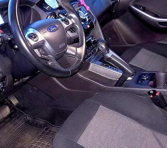 Форд Фокус 2014 в Киеве на Automoto.ua Форд Фокус, объемом двигателя 2 л и пробегом 245 тыс. км за 9650 $, фото 3 на Automoto.ua