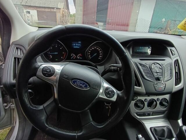 Форд Фокус, об'ємом двигуна 1.6 л та пробігом 270 тис. км за 6000 $, фото 2 на Automoto.ua