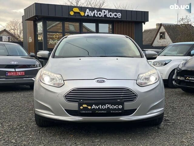 Форд Фокус, об'ємом двигуна 0 л та пробігом 106 тис. км за 6700 $, фото 17 на Automoto.ua