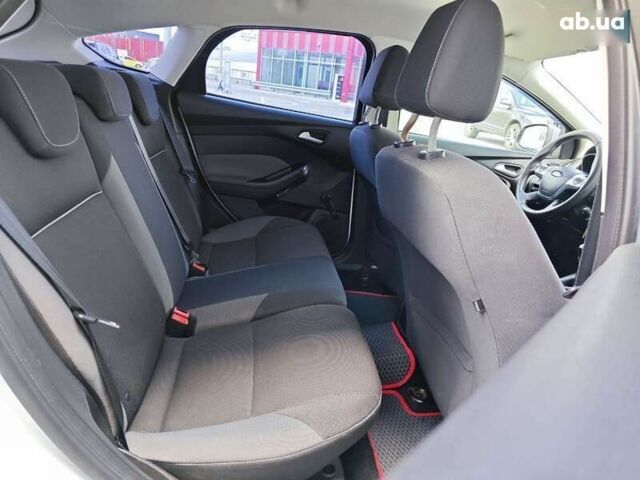 Форд Фокус, объемом двигателя 1 л и пробегом 219 тыс. км за 6690 $, фото 10 на Automoto.ua