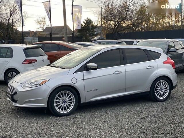 Форд Фокус, об'ємом двигуна 0 л та пробігом 106 тис. км за 6700 $, фото 5 на Automoto.ua