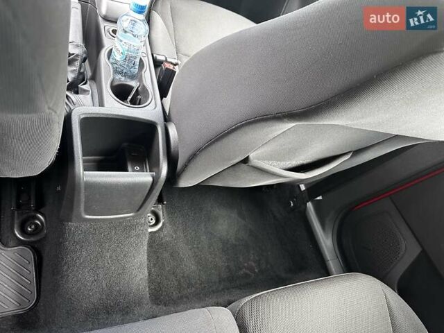 Форд Фокус, об'ємом двигуна 1.6 л та пробігом 280 тис. км за 6200 $, фото 34 на Automoto.ua