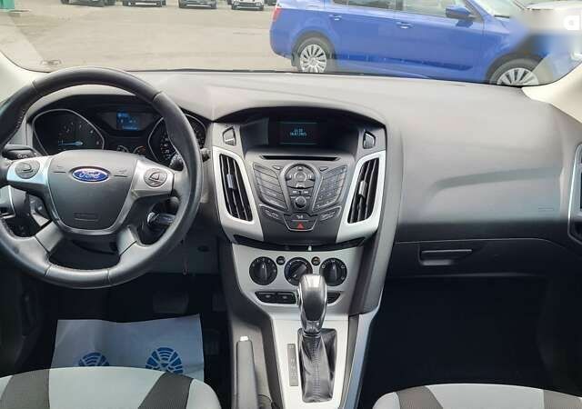 Форд Фокус 2014 у Києві на Automoto.ua Форд Фокус, об'ємом двигуна 2 л та пробігом 242 тис. км за 8500 $, фото 17 на Automoto.ua