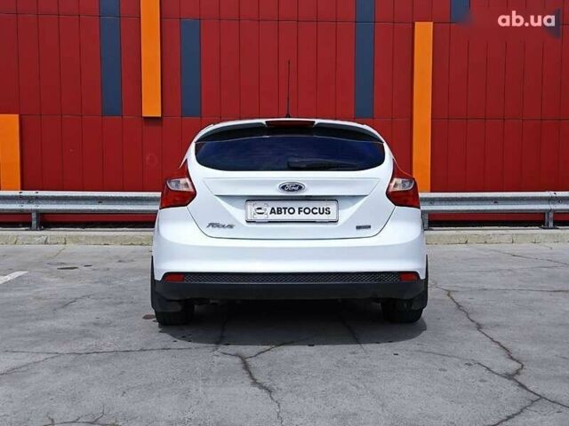 Форд Фокус, объемом двигателя 1 л и пробегом 219 тыс. км за 6690 $, фото 6 на Automoto.ua