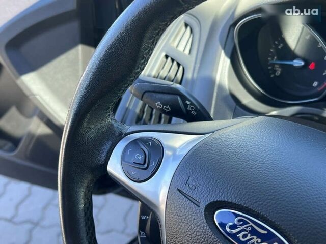 Форд Фокус, объемом двигателя 2 л и пробегом 145 тыс. км за 7690 $, фото 22 на Automoto.ua