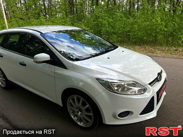 Форд Фокус 2014 в Харькове на Automoto.ua Форд Фокус, объемом двигателя 1 л и пробегом 175 тыс. км за 6900 $, фото 4 на Automoto.ua