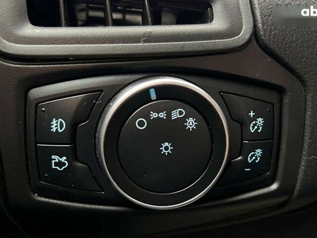 Форд Фокус, об'ємом двигуна 2 л та пробігом 175 тис. км за 7999 $, фото 16 на Automoto.ua