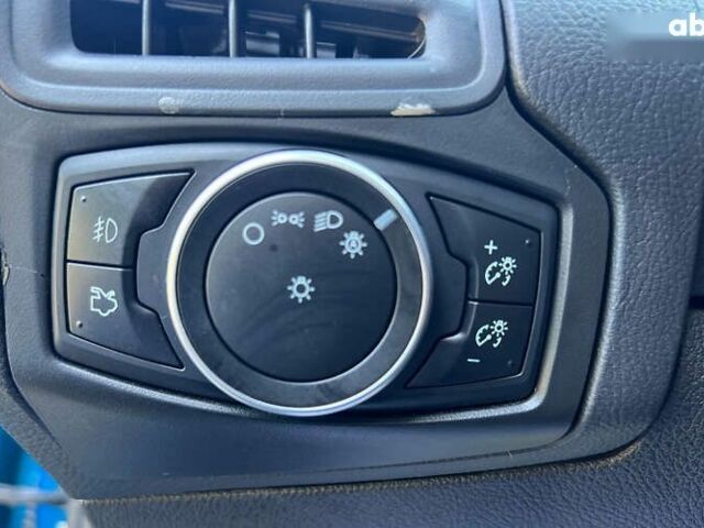 Форд Фокус 2015 в Львове на Automoto.ua Форд Фокус, объемом двигателя 2 л и пробегом 83 тыс. км за 8700 $, фото 9 на Automoto.ua