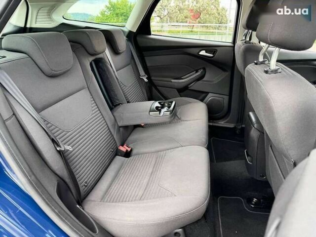 Форд Фокус, объемом двигателя 2 л и пробегом 231 тыс. км за 10300 $, фото 23 на Automoto.ua