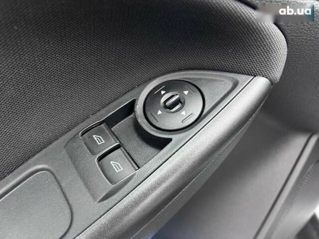 Форд Фокус, об'ємом двигуна 0 л та пробігом 122 тис. км за 8890 $, фото 14 на Automoto.ua