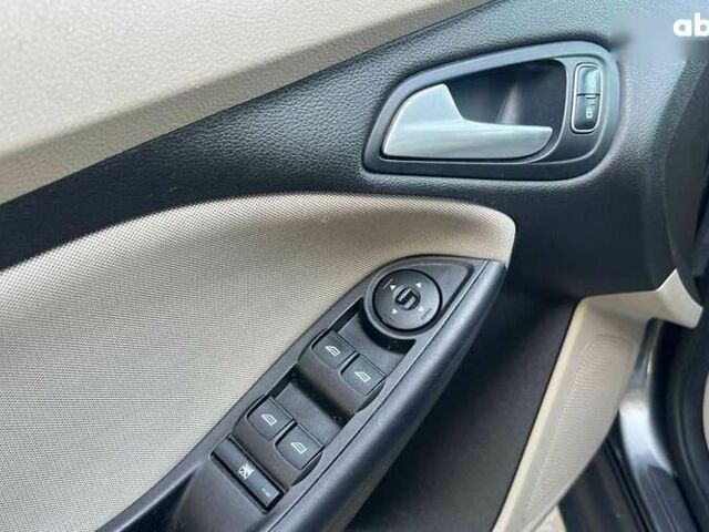 Форд Фокус 2015 в Ивано-Франковске на Automoto.ua Форд Фокус, объемом двигателя 2 л и пробегом 164 тыс. км за 8700 $, фото 8 на Automoto.ua