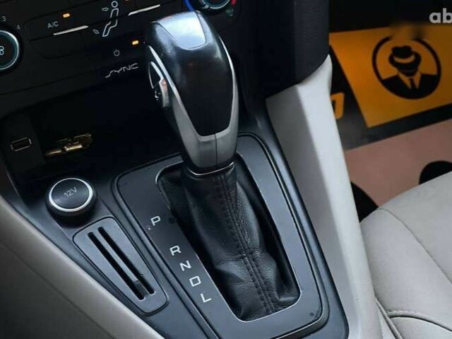 Форд Фокус 2015 в Ивано-Франковске на Automoto.ua Форд Фокус, объемом двигателя 2 л и пробегом 164 тыс. км за 8700 $, фото 15 на Automoto.ua
