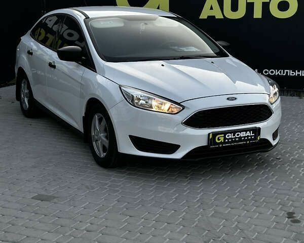 Форд Фокус, объемом двигателя 2 л и пробегом 189 тыс. км за 7300 $, фото 2 на Automoto.ua