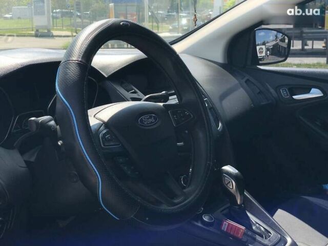 Форд Фокус, объемом двигателя 2 л и пробегом 137 тыс. км за 8599 $, фото 24 на Automoto.ua
