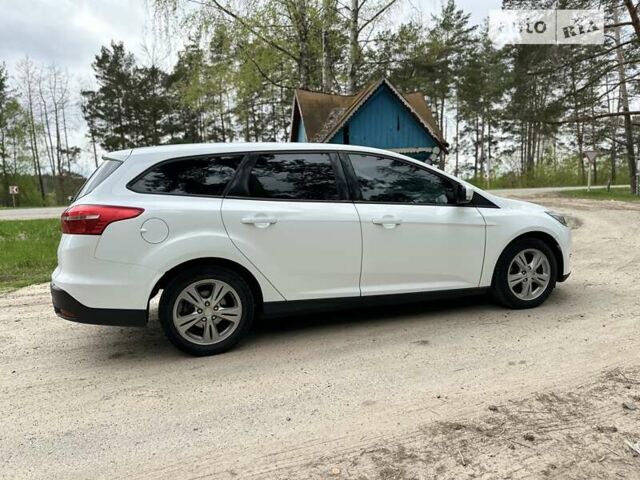 Форд Фокус, объемом двигателя 1 л и пробегом 196 тыс. км за 6750 $, фото 13 на Automoto.ua