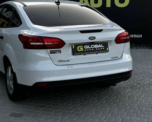 Форд Фокус, объемом двигателя 2 л и пробегом 189 тыс. км за 7300 $, фото 16 на Automoto.ua