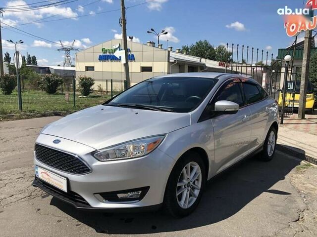 Форд Фокус, объемом двигателя 2 л и пробегом 137 тыс. км за 8599 $, фото 3 на Automoto.ua