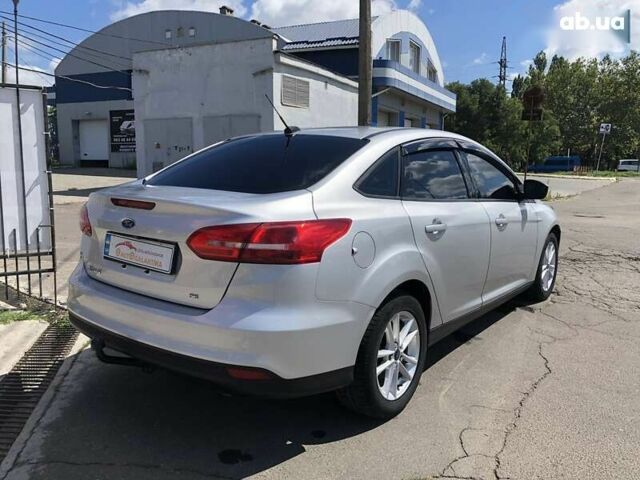 Форд Фокус, объемом двигателя 2 л и пробегом 137 тыс. км за 8599 $, фото 4 на Automoto.ua