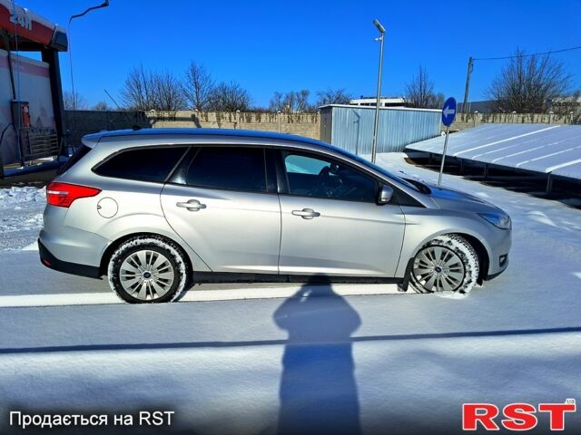 Форд Фокус, объемом двигателя 15 л и пробегом 147 тыс. км за 9000 $, фото 3 на Automoto.ua