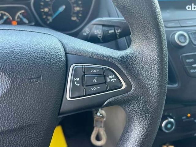 Форд Фокус 2015 в Ивано-Франковске на Automoto.ua Форд Фокус, объемом двигателя 2 л и пробегом 164 тыс. км за 8700 $, фото 13 на Automoto.ua