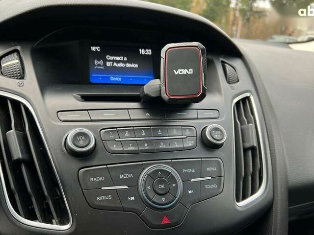 Форд Фокус, об'ємом двигуна 2 л та пробігом 175 тис. км за 7999 $, фото 13 на Automoto.ua