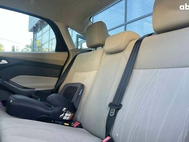 Форд Фокус 2015 в Ивано-Франковске на Automoto.ua Форд Фокус, объемом двигателя 2 л и пробегом 164 тыс. км за 8700 $, фото 18 на Automoto.ua