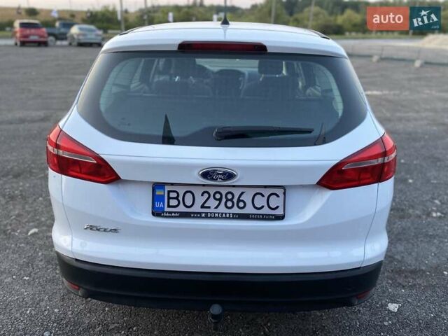 Форд Фокус, объемом двигателя 1.5 л и пробегом 215 тыс. км за 9000 $, фото 10 на Automoto.ua