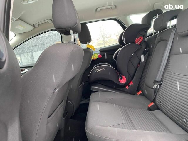 Форд Фокус, объемом двигателя 0 л и пробегом 223 тыс. км за 11500 $, фото 6 на Automoto.ua