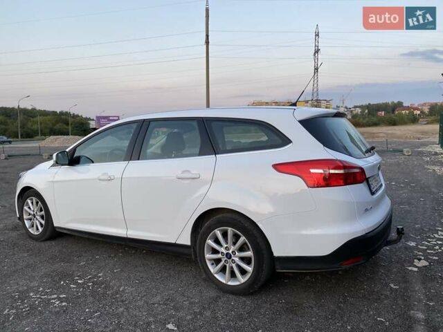 Форд Фокус, объемом двигателя 1.5 л и пробегом 215 тыс. км за 9000 $, фото 2 на Automoto.ua