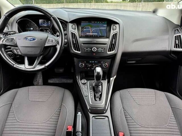 Форд Фокус, объемом двигателя 2 л и пробегом 231 тыс. км за 10300 $, фото 24 на Automoto.ua