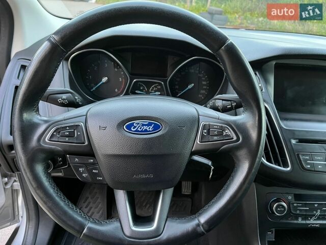 Форд Фокус, объемом двигателя 1.5 л и пробегом 233 тыс. км за 8650 $, фото 12 на Automoto.ua