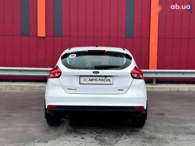 Форд Фокус, об'ємом двигуна 0 л та пробігом 122 тис. км за 8890 $, фото 6 на Automoto.ua