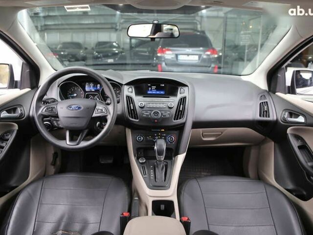 Форд Фокус, об'ємом двигуна 2 л та пробігом 104 тис. км за 9000 $, фото 13 на Automoto.ua