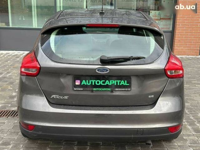 Форд Фокус, объемом двигателя 2 л и пробегом 264 тыс. км за 8500 $, фото 9 на Automoto.ua