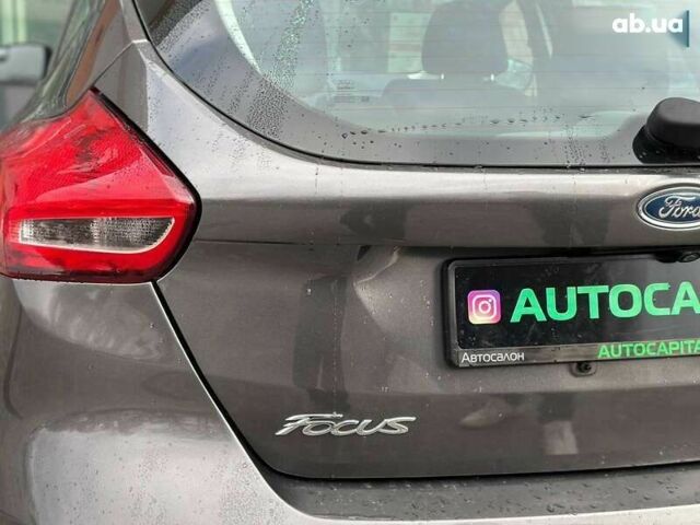 Форд Фокус, объемом двигателя 2 л и пробегом 264 тыс. км за 8500 $, фото 7 на Automoto.ua